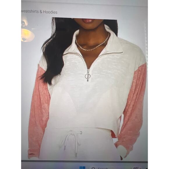 L*Space Best Life Pullover – Size Small – Pink & White – NWT - Picture 3 of 5